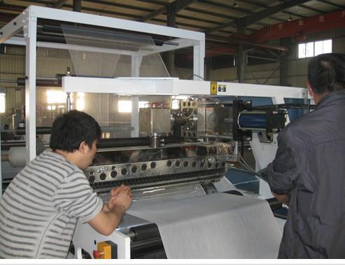 對于當(dāng)今社會的熱熔膠涂布機的優(yōu)點有哪些？